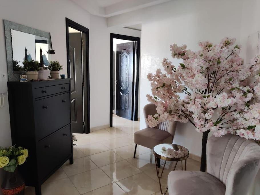Appartement Proche De Rabat Et De L'Aeroport Salé Exterior foto